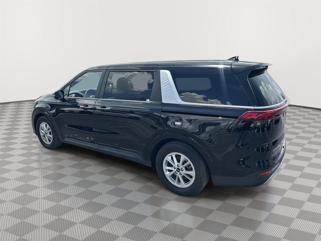used 2024 Kia Carnival car, priced at $30,206