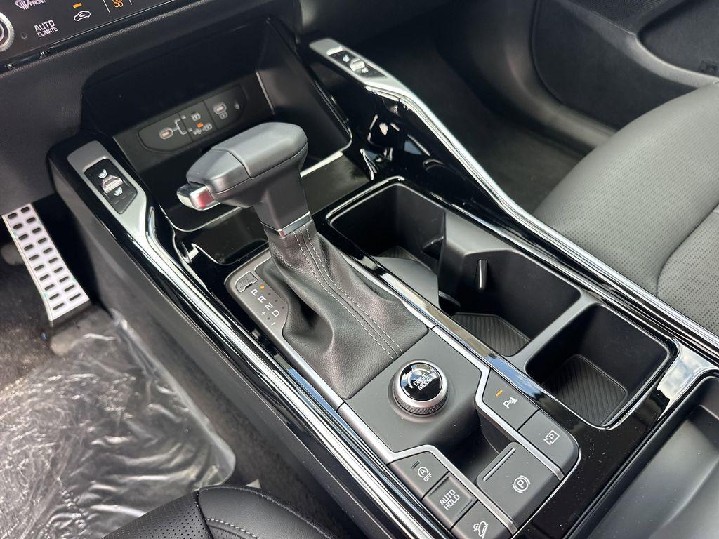 new 2025 Kia Sorento car, priced at $41,164