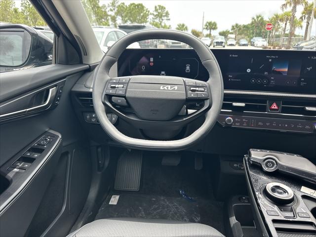 new 2025 Kia EV6 car, priced at $49,340