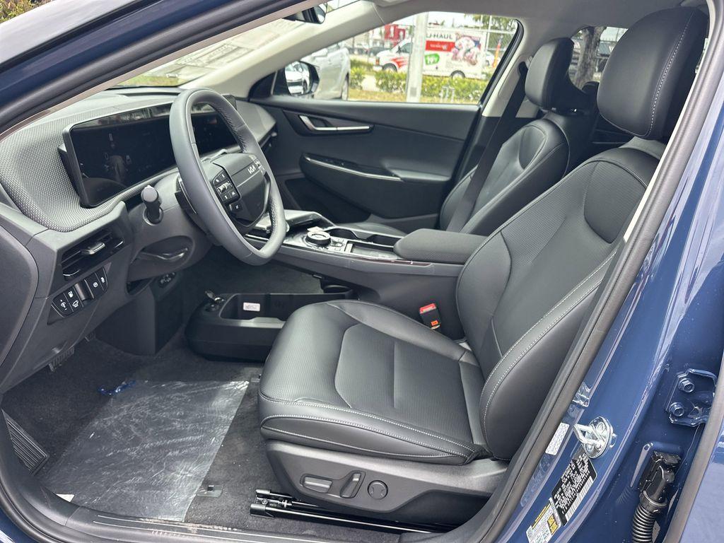 new 2025 Kia EV6 car, priced at $45,246