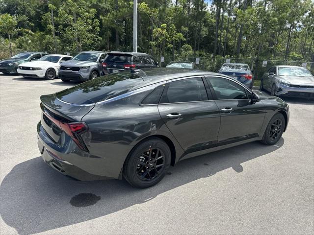 new 2025 Kia K5 car, priced at $27,749