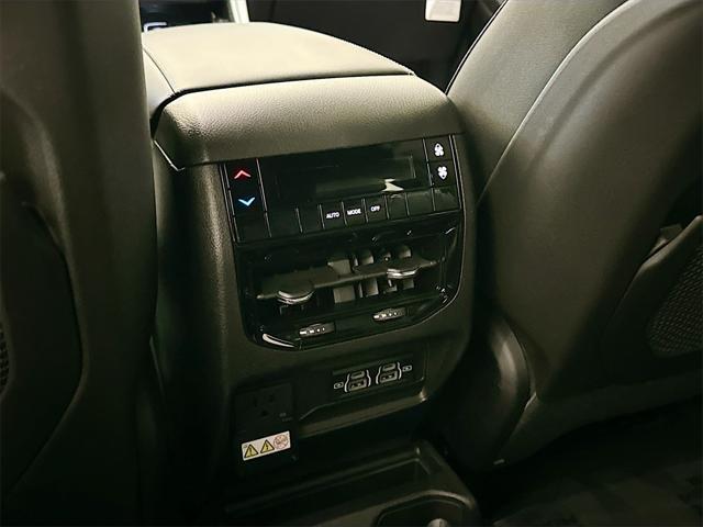 new 2025 Jeep Grand Cherokee L car, priced at $43,567