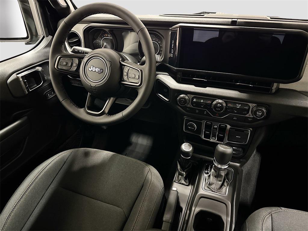 new 2025 Jeep Gladiator car, priced at $48,363