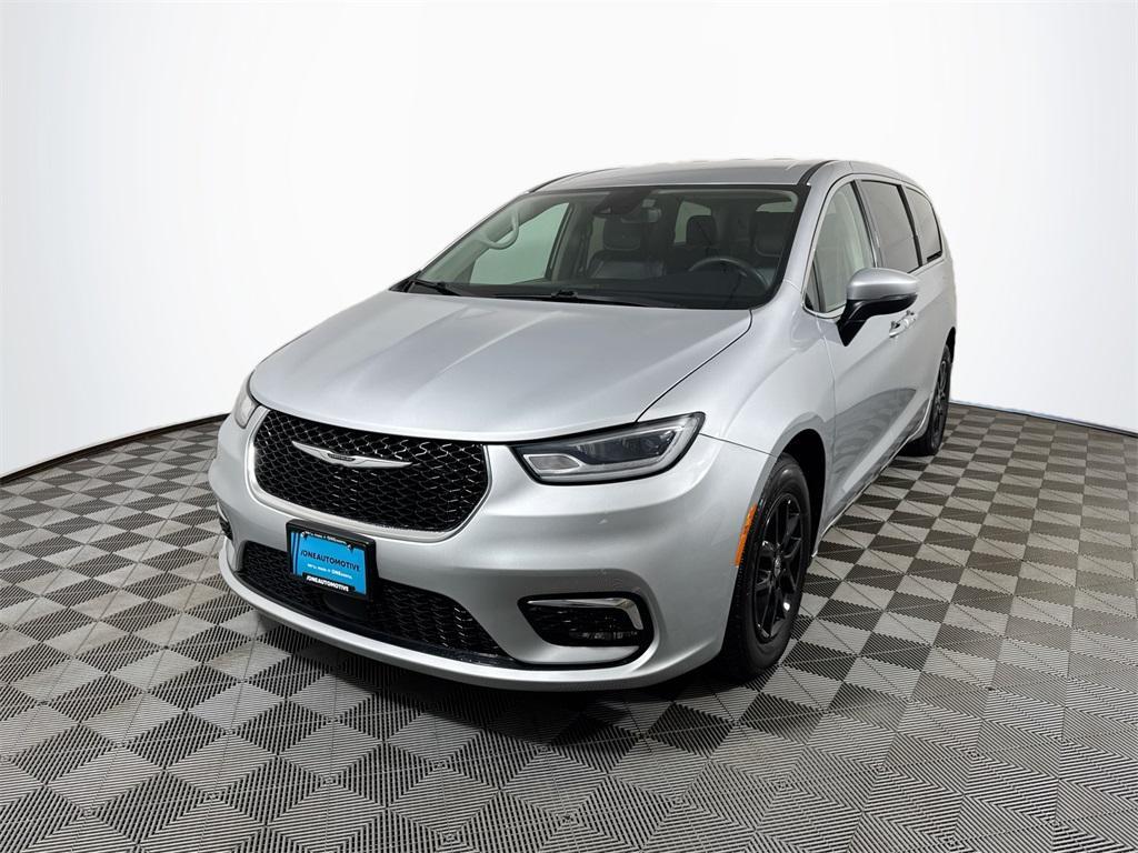 used 2023 Chrysler Pacifica car, priced at $26,397