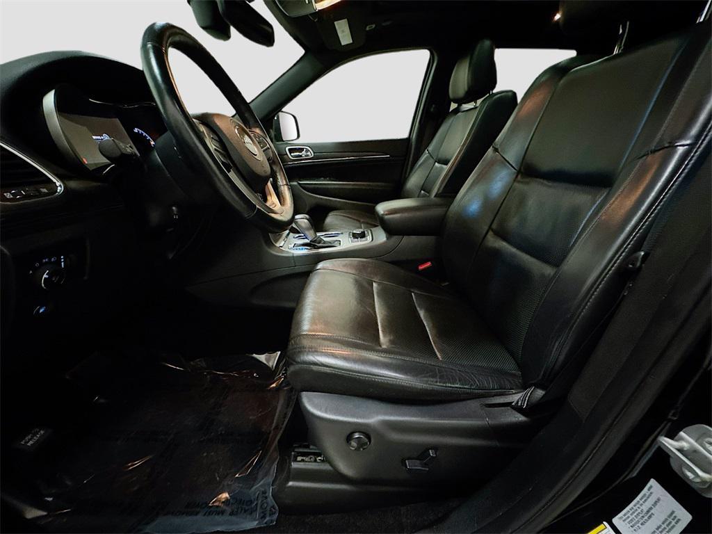 used 2018 Jeep Grand Cherokee car, priced at $15,497