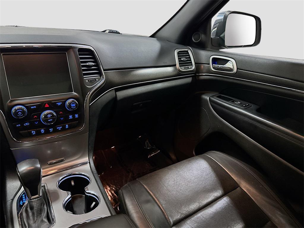 used 2018 Jeep Grand Cherokee car, priced at $15,497