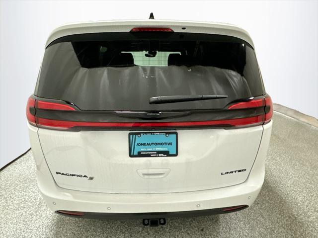 new 2024 Chrysler Pacifica car, priced at $50,162