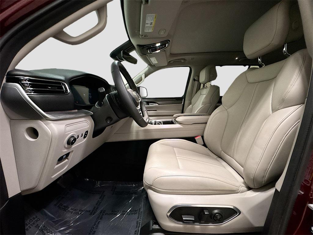 used 2024 Jeep Wagoneer L car, priced at $57,997