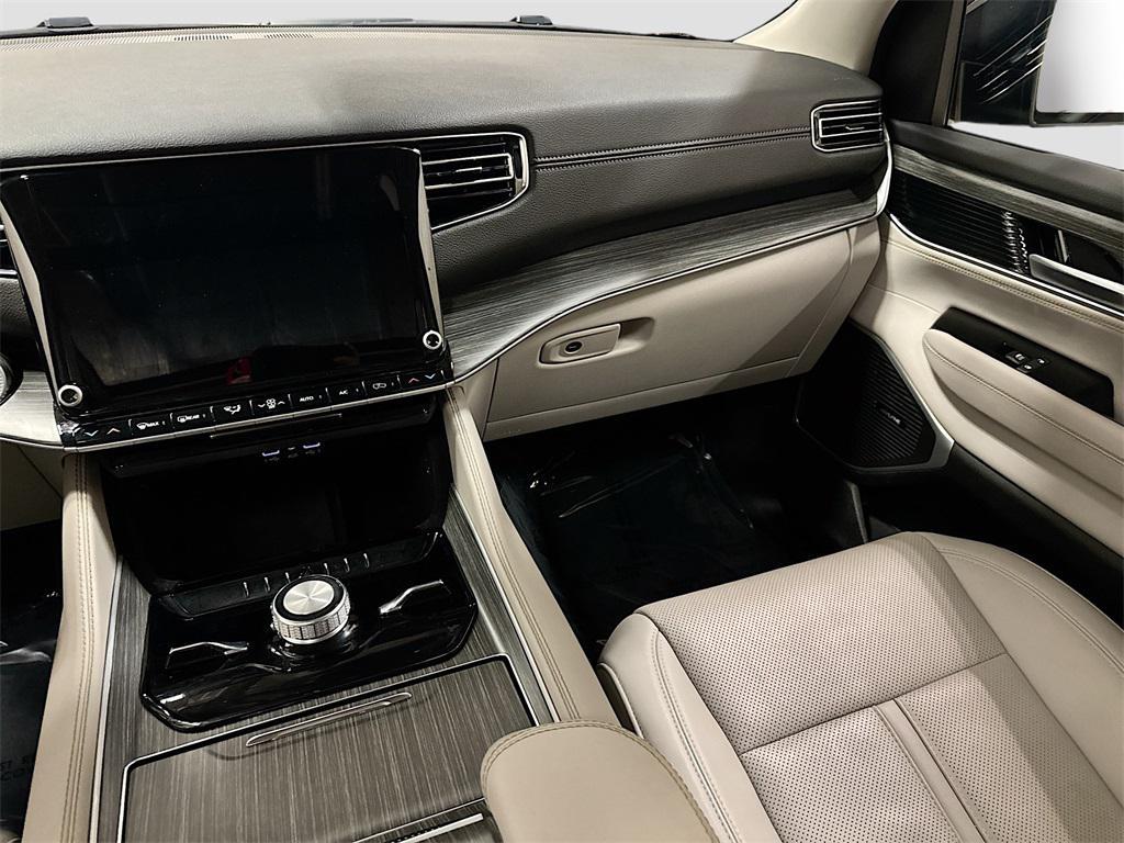 used 2024 Jeep Wagoneer L car, priced at $57,997