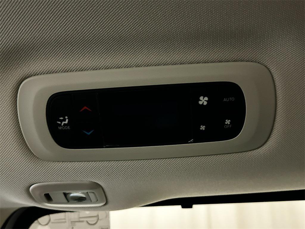new 2024 Chrysler Pacifica car, priced at $43,539