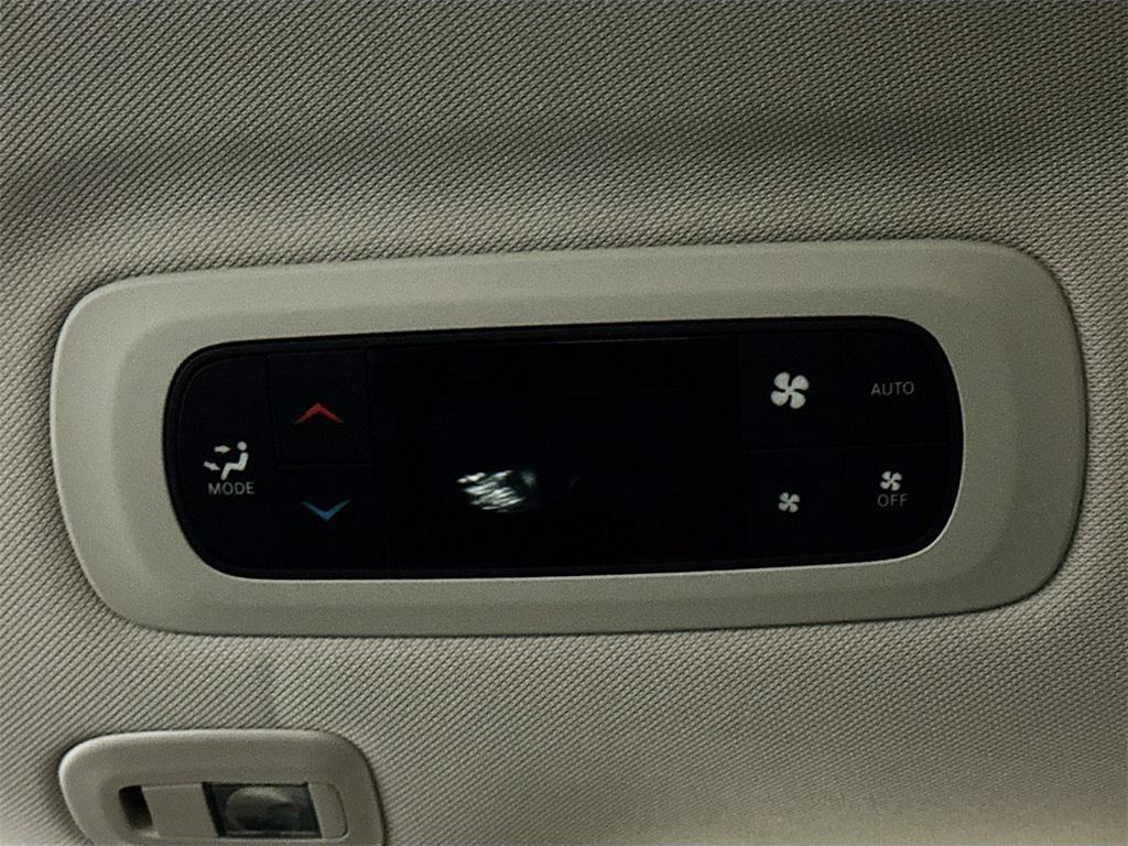 new 2024 Chrysler Pacifica car, priced at $43,539