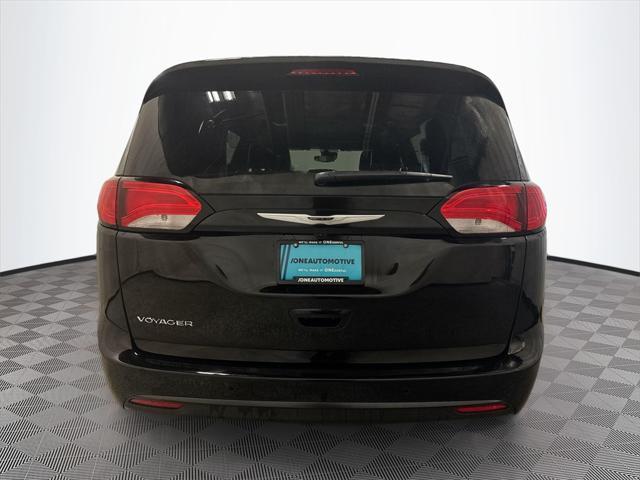 new 2025 Chrysler Voyager car, priced at $40,288