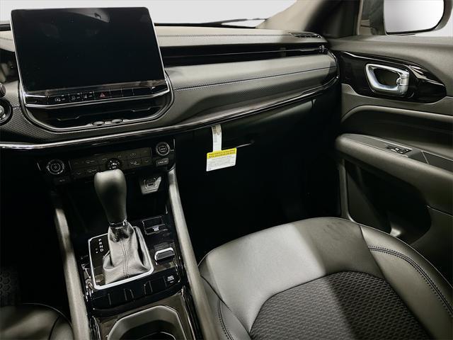 new 2025 Jeep Compass car, priced at $34,133
