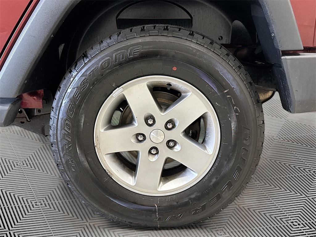 used 2010 Jeep Wrangler Unlimited car, priced at $15,497
