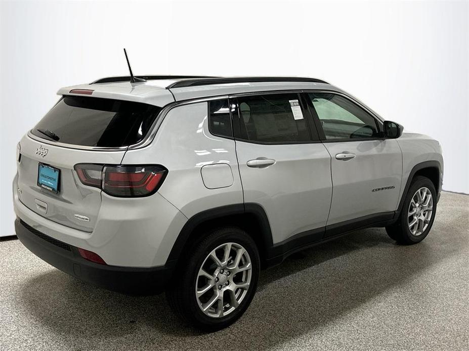 new 2024 Jeep Compass car, priced at $30,880