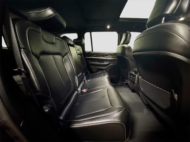 used 2025 Jeep Grand Cherokee car, priced at $43,992