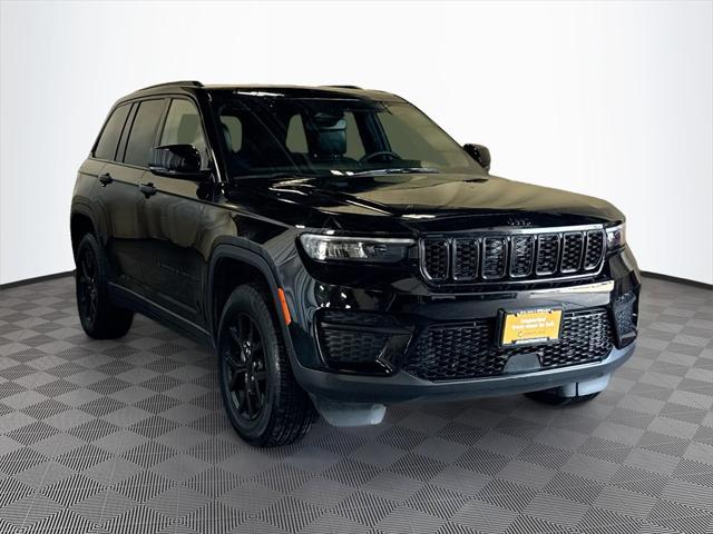 used 2024 Jeep Grand Cherokee car, priced at $35,992