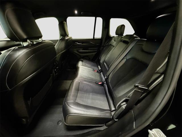 used 2024 Jeep Grand Cherokee car, priced at $35,992