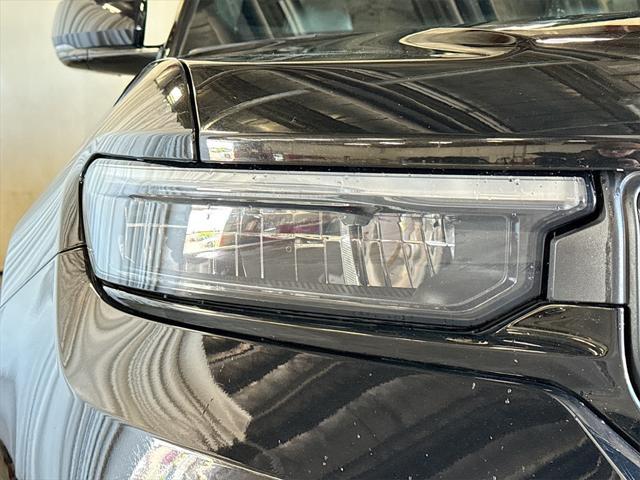 used 2024 Jeep Grand Cherokee car, priced at $35,992