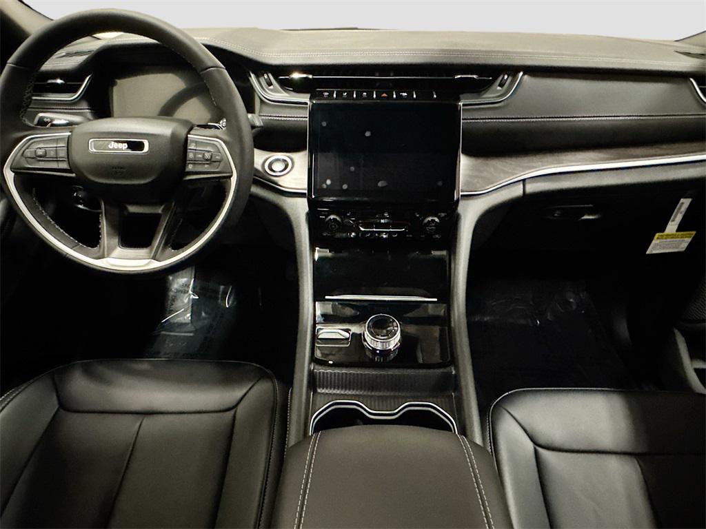 new 2025 Jeep Grand Cherokee L car, priced at $51,266