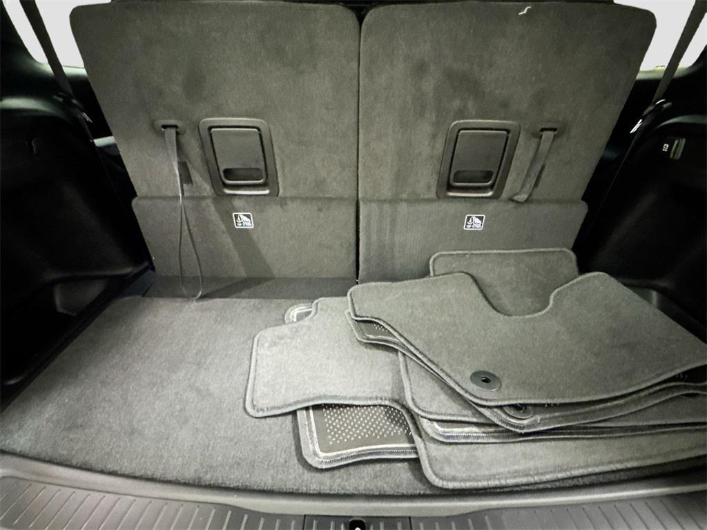 new 2025 Jeep Grand Cherokee L car, priced at $51,266