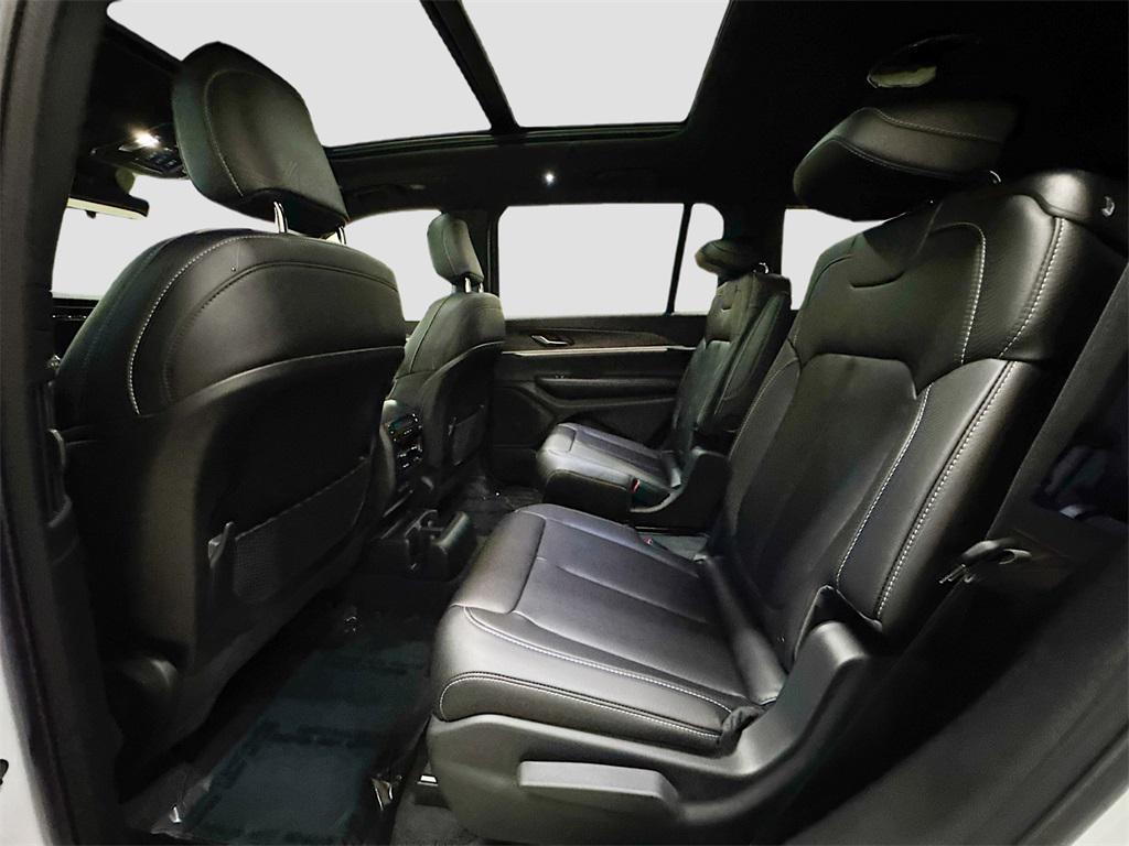 new 2025 Jeep Grand Cherokee L car, priced at $51,266