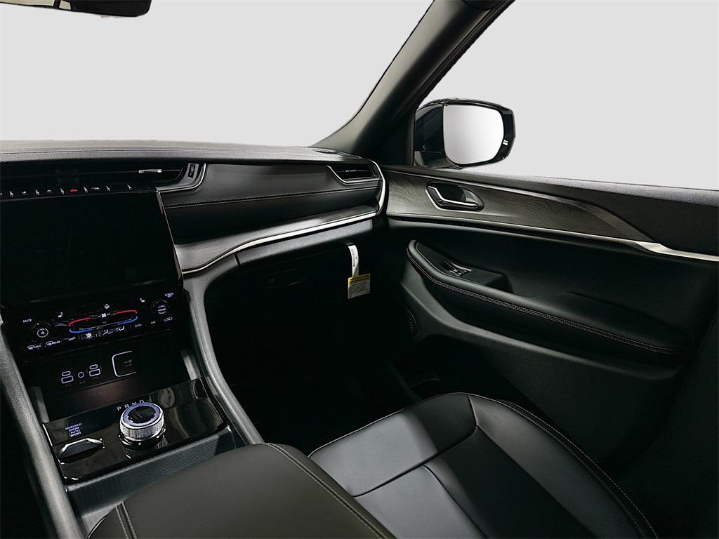 new 2025 Jeep Grand Cherokee L car, priced at $50,035