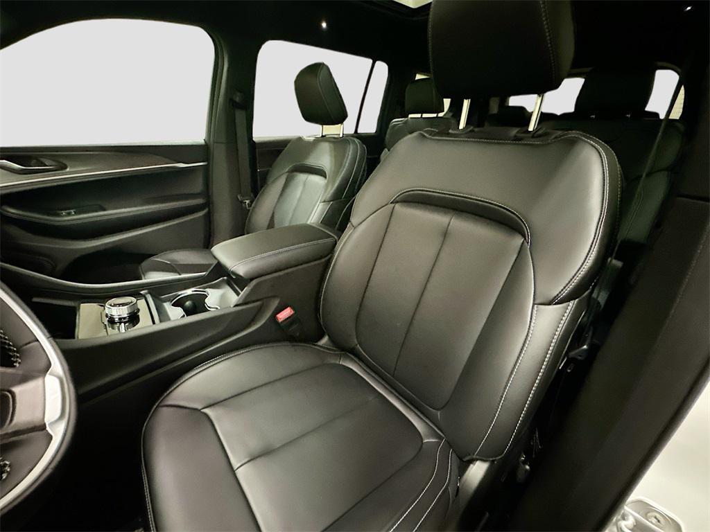 new 2025 Jeep Grand Cherokee L car, priced at $50,035
