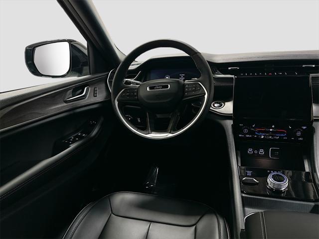 new 2025 Jeep Grand Cherokee L car, priced at $49,462
