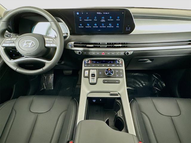 used 2025 Hyundai Palisade car, priced at $42,992