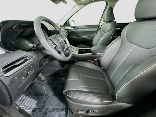 used 2025 Hyundai Palisade car, priced at $42,992