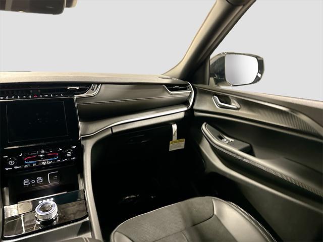 new 2025 Jeep Grand Cherokee L car, priced at $42,772