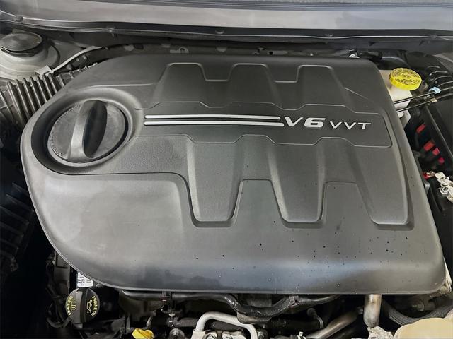 used 2022 Jeep Cherokee car, priced at $27,577