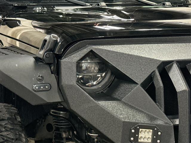 used 2020 Jeep Gladiator car, priced at $33,792