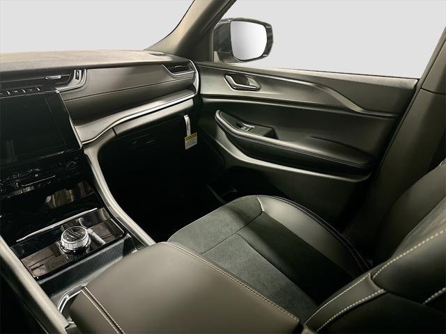 new 2025 Jeep Grand Cherokee L car, priced at $44,225