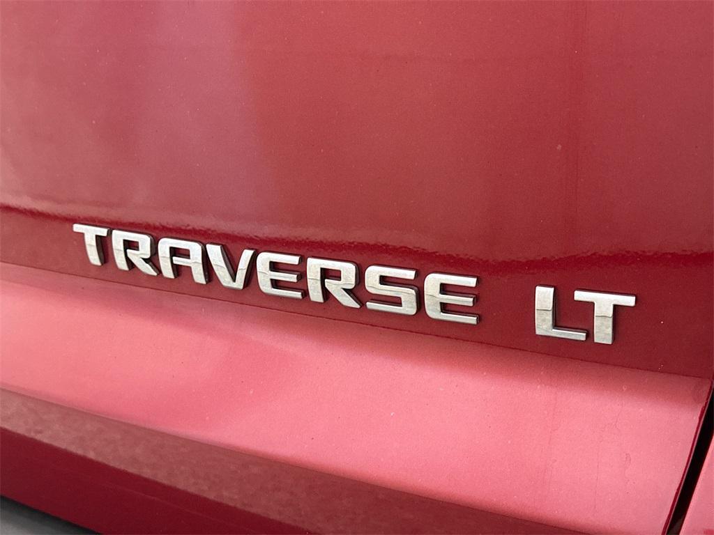 used 2012 Chevrolet Traverse car, priced at $5,498