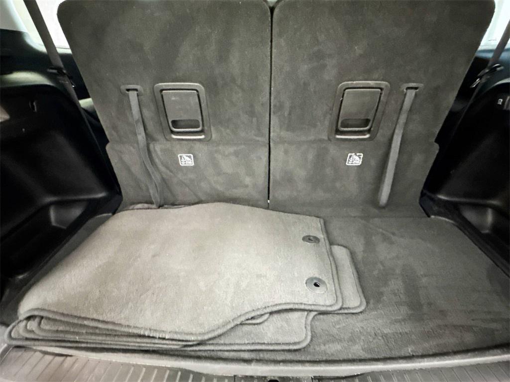 used 2022 Jeep Grand Cherokee L car, priced at $30,987