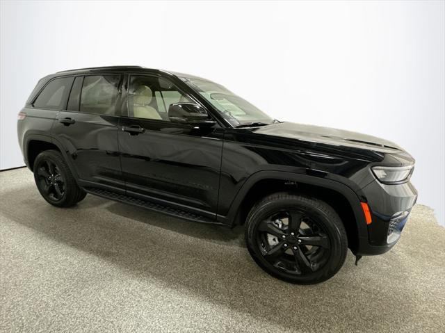 new 2025 Jeep Grand Cherokee car, priced at $56,605