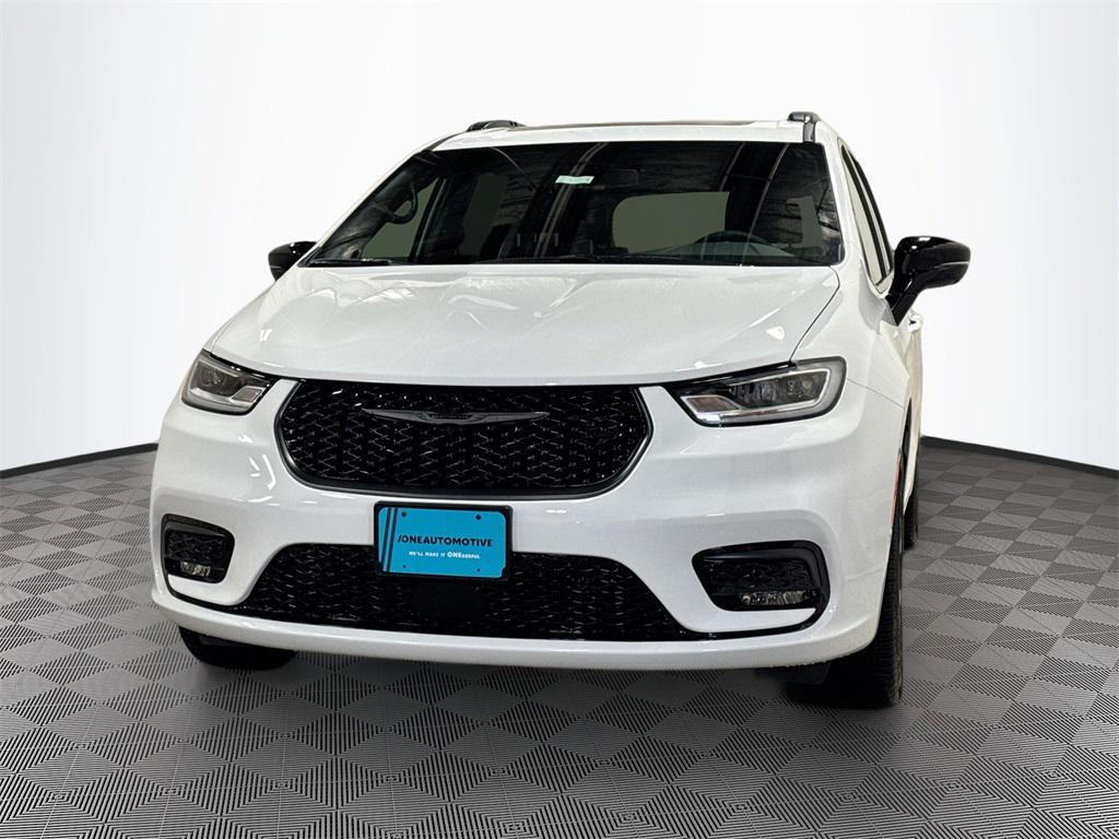 new 2026 Chrysler Pacifica car, priced at $54,482
