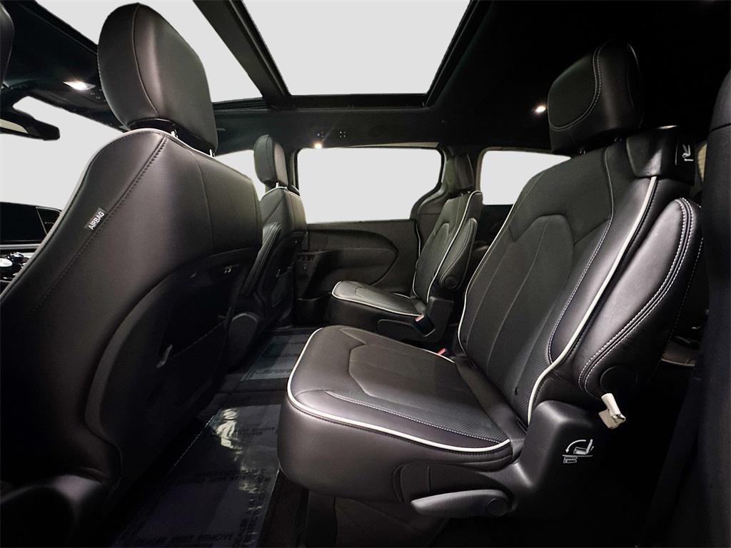 new 2026 Chrysler Pacifica car, priced at $54,482
