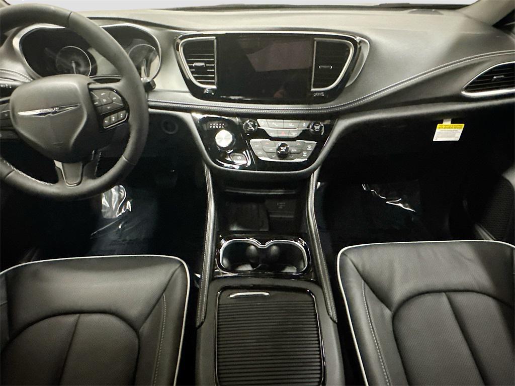 new 2026 Chrysler Pacifica car, priced at $54,482