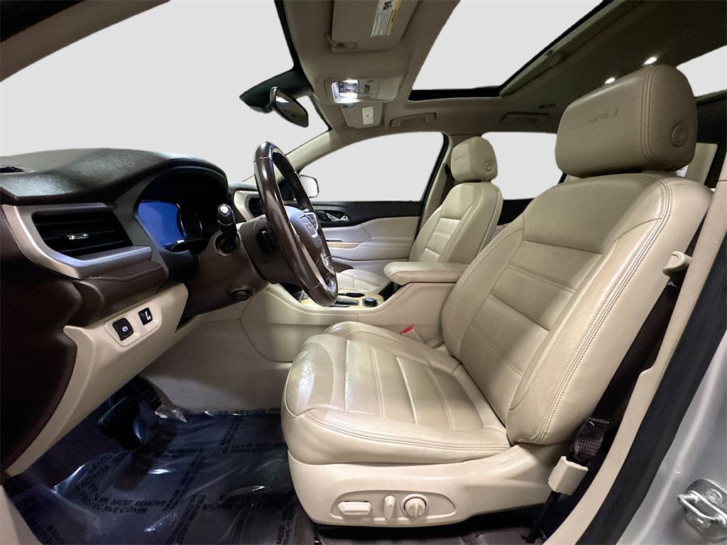 used 2019 GMC Acadia car, priced at $13,997