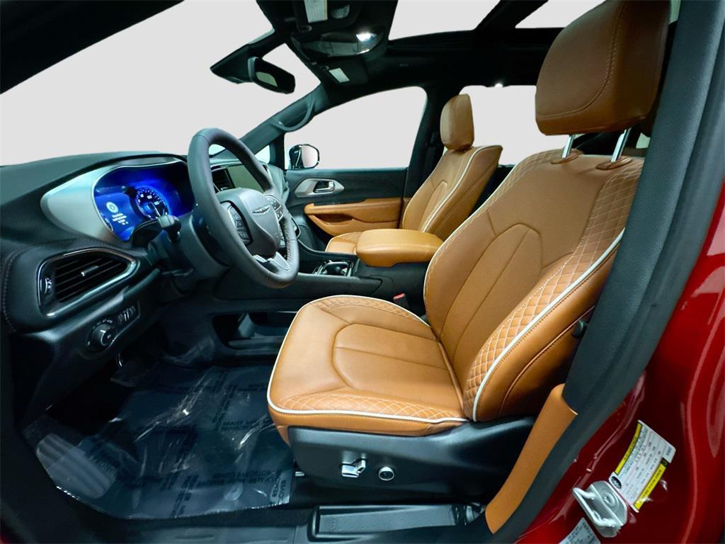 new 2026 Chrysler Pacifica car, priced at $57,528