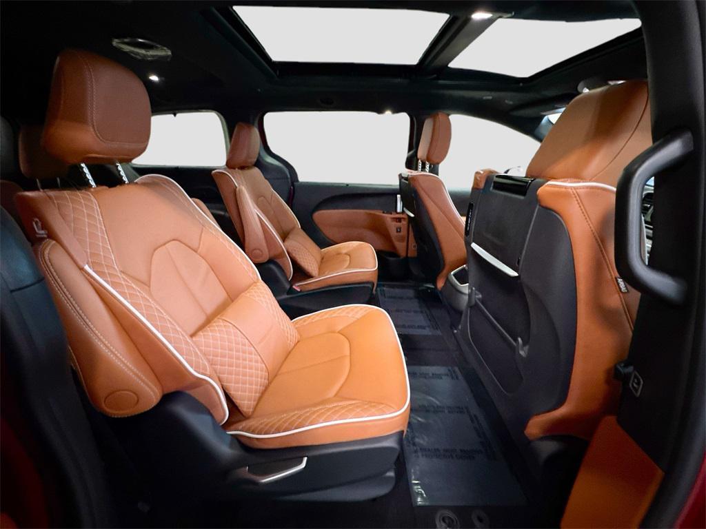 new 2026 Chrysler Pacifica car, priced at $57,528