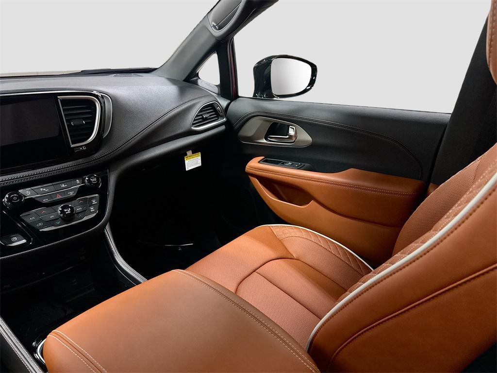 new 2026 Chrysler Pacifica car, priced at $57,528