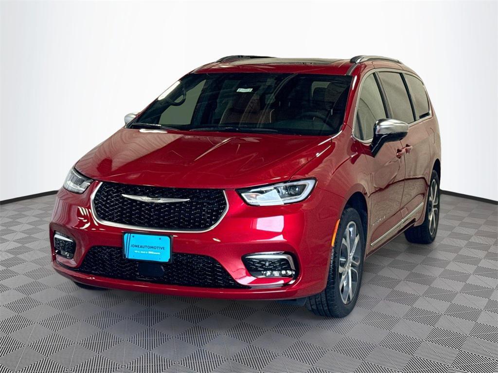 new 2026 Chrysler Pacifica car, priced at $57,528