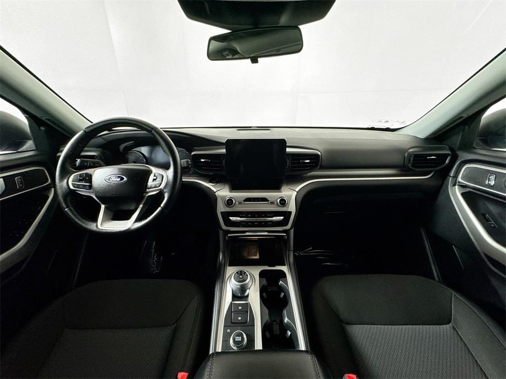 used 2022 Ford Explorer car, priced at $30,992