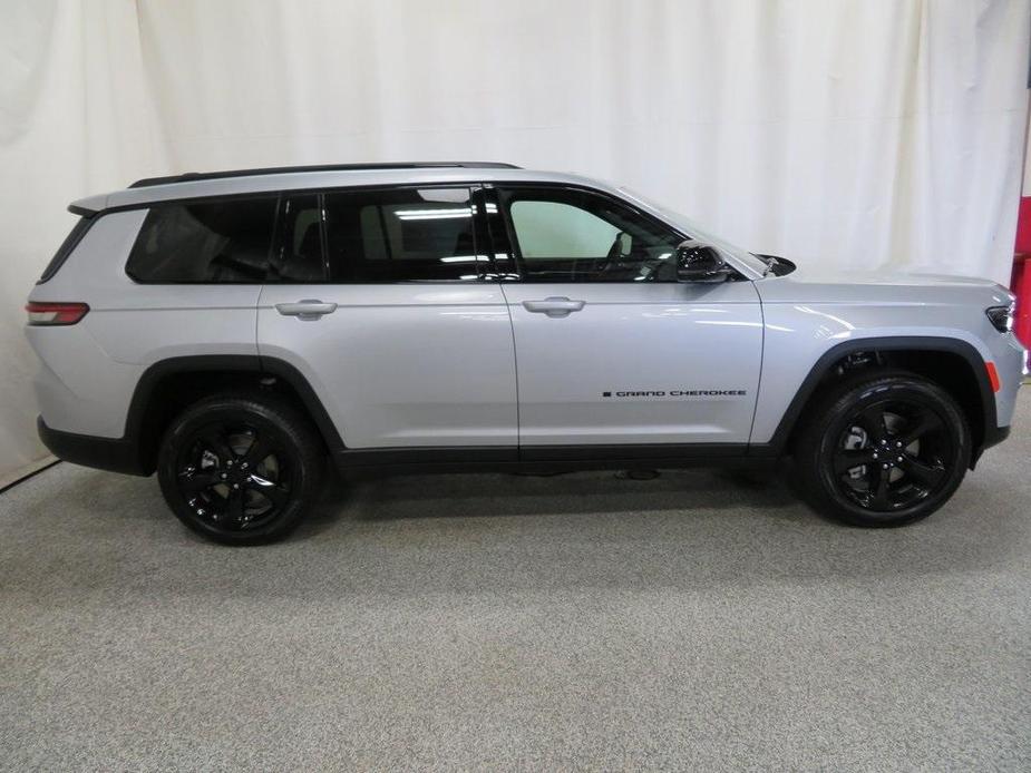 new 2024 Jeep Grand Cherokee L car, priced at $53,777