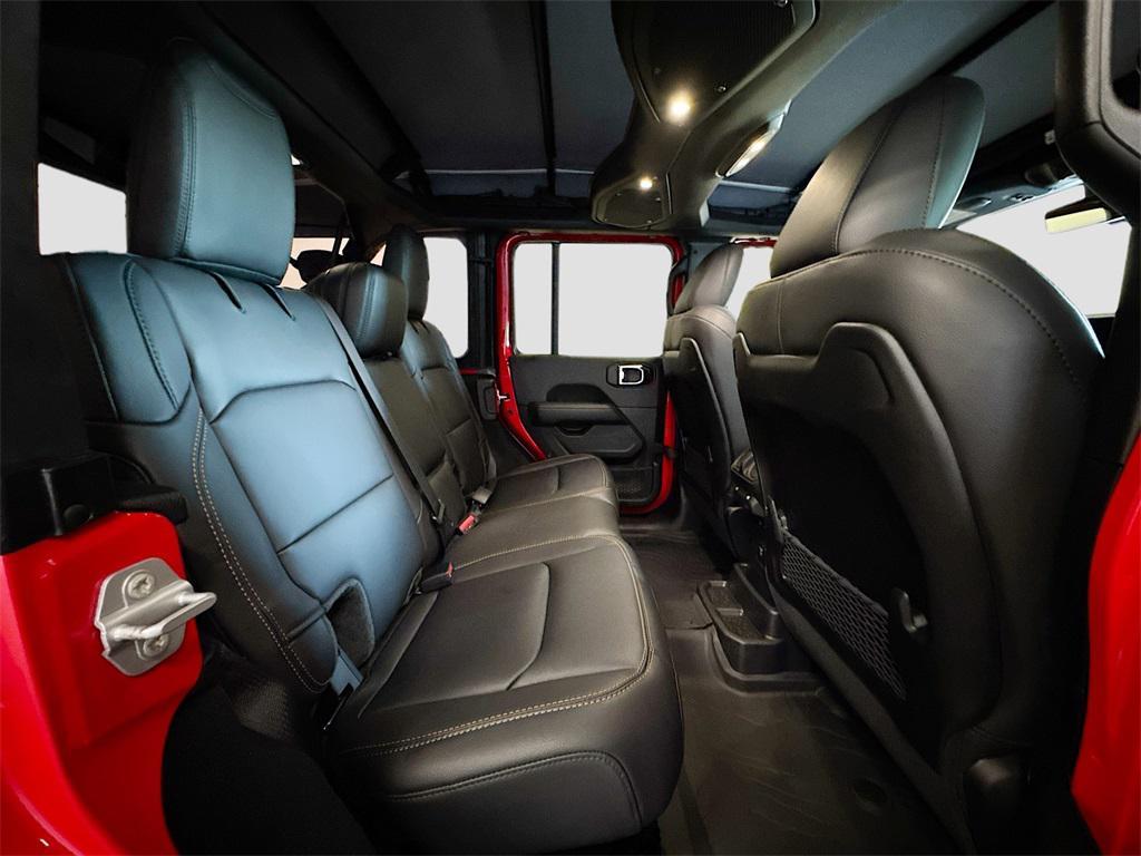 new 2025 Jeep Wrangler car, priced at $51,058