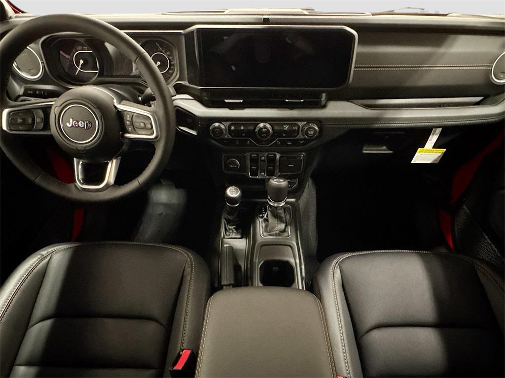 new 2025 Jeep Wrangler car, priced at $51,058